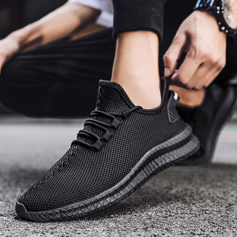 Fashion Sneakers Lightweight Men Casual Shoes Breathable Male Footwear Lace Up Walking Shoe Sport Running Sneaker Plus Size