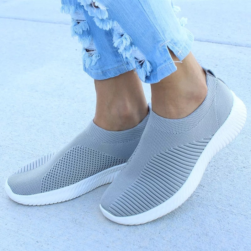 Women Flats Shoes Plus Size 43 Breathable Mesh Platform Sneakers Women Slip on Soft Ladies Casual Shoes Woman Knit Sock Flats