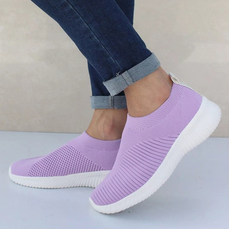 Women Flats Shoes Plus Size 43 Breathable Mesh Platform Sneakers Women Slip on Soft Ladies Casual Shoes Woman Knit Sock Flats